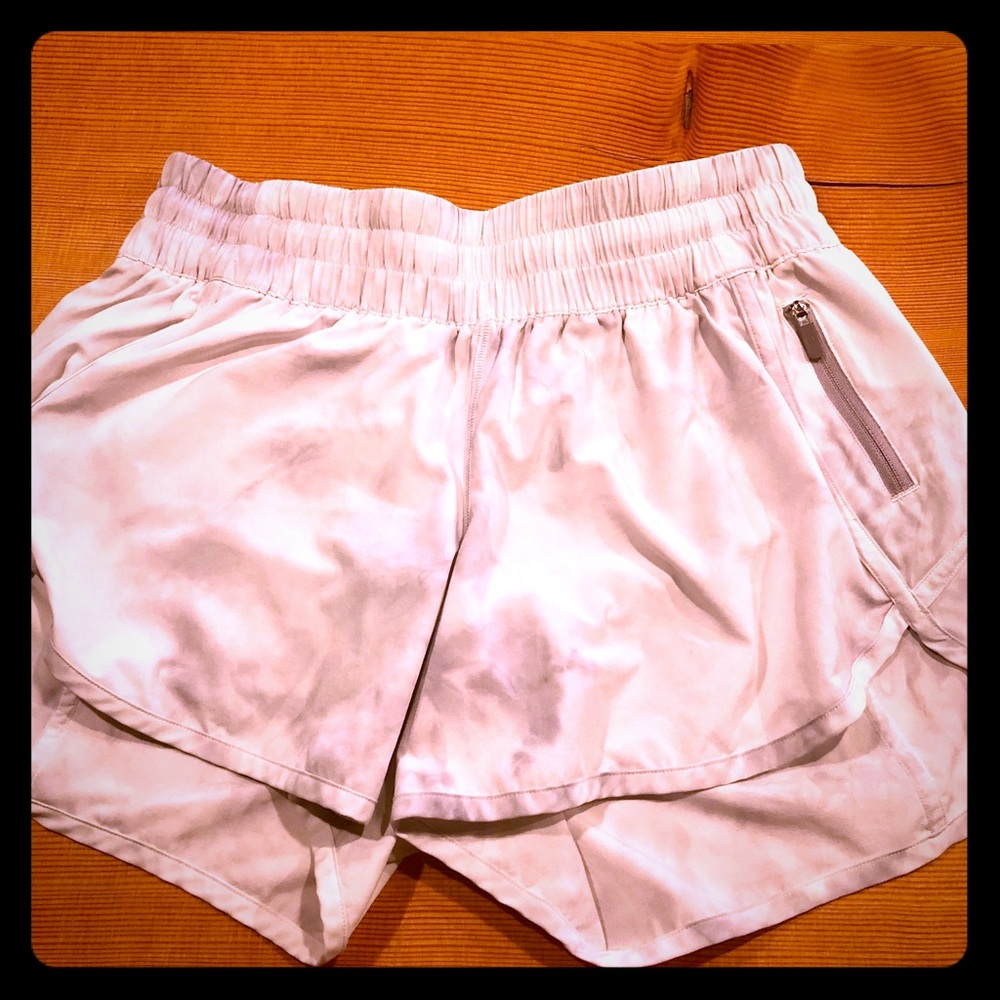 Tracker Short
